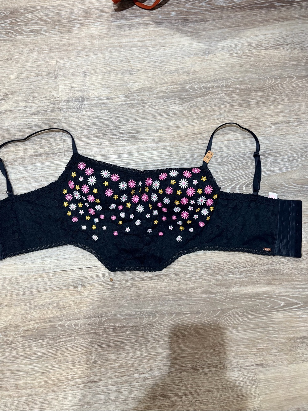 Victoria’s Secret Black Floral Embroidered Lace Bralette - Women Intimates
